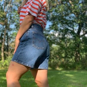 Levi’s 550 Red Tab Jean Shorts